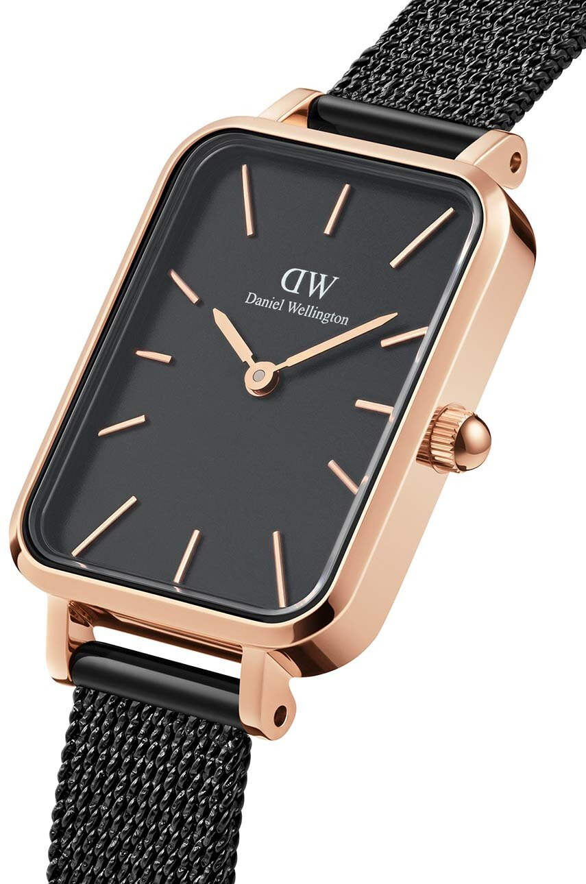 Daniel Wellington Часовник Quadro Pressed дамски в розово - Pepit.bg