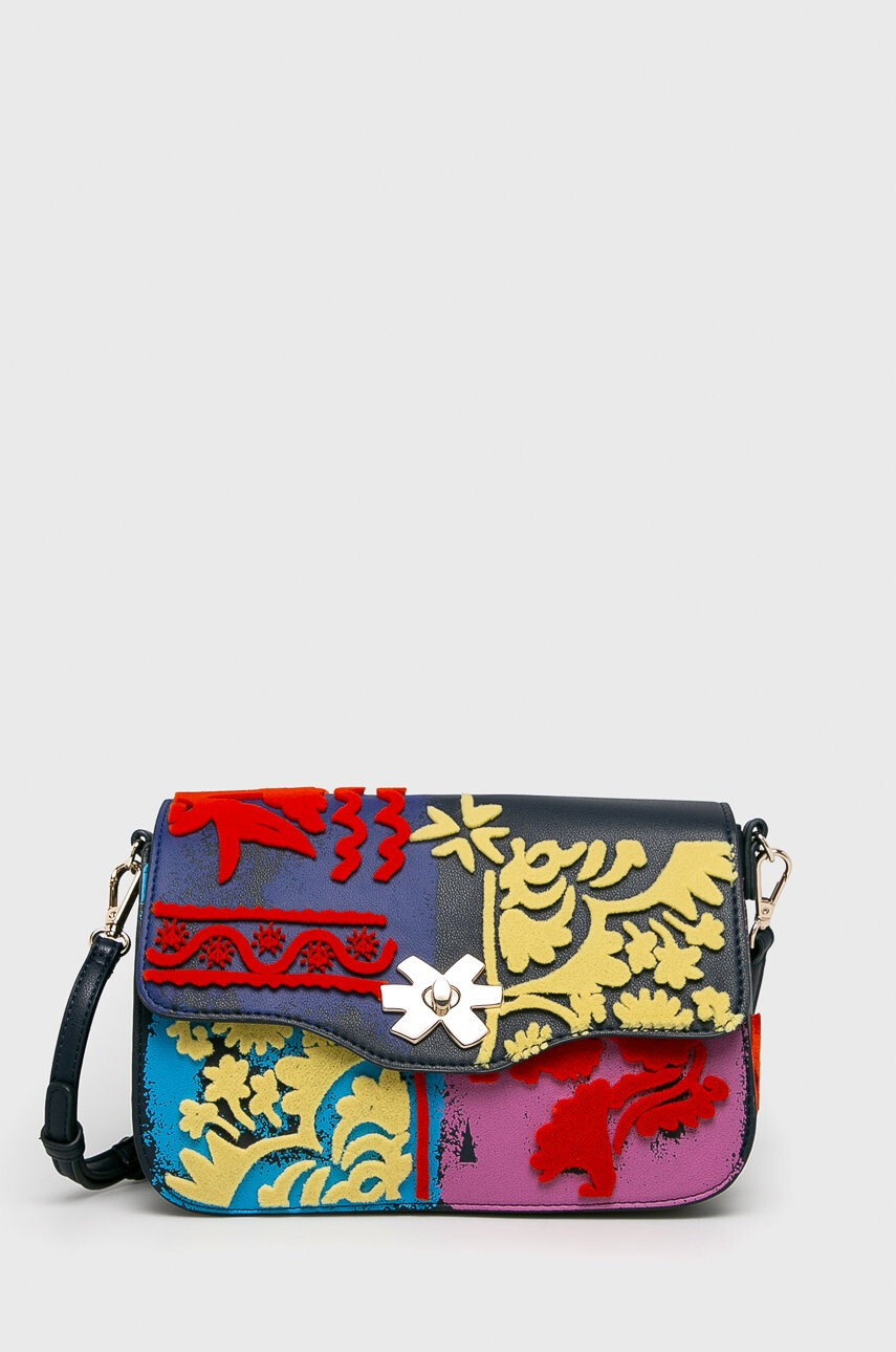 Desigual Чанта - Pepit.bg