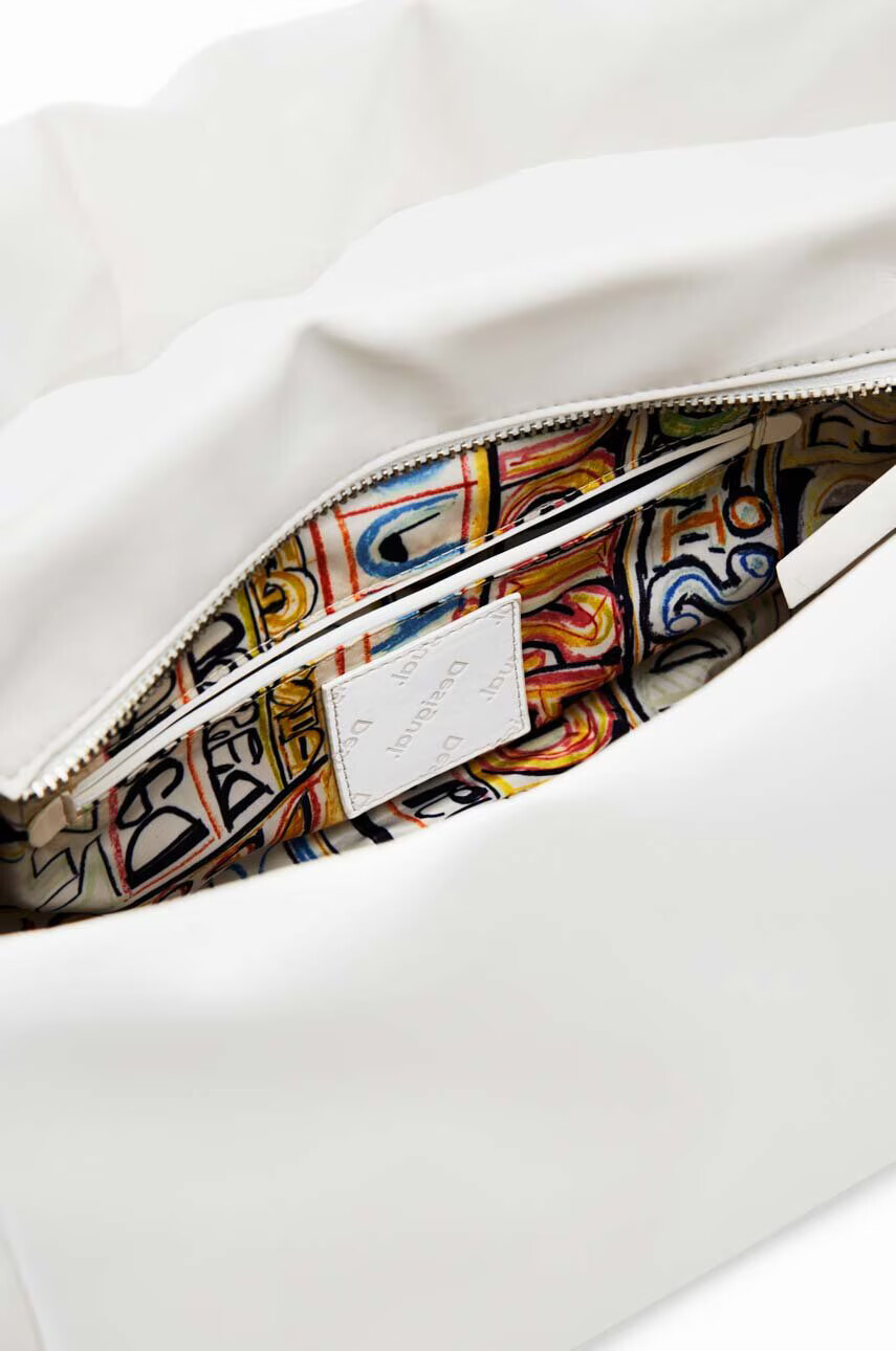 Desigual Чанта в бяло - Pepit.bg