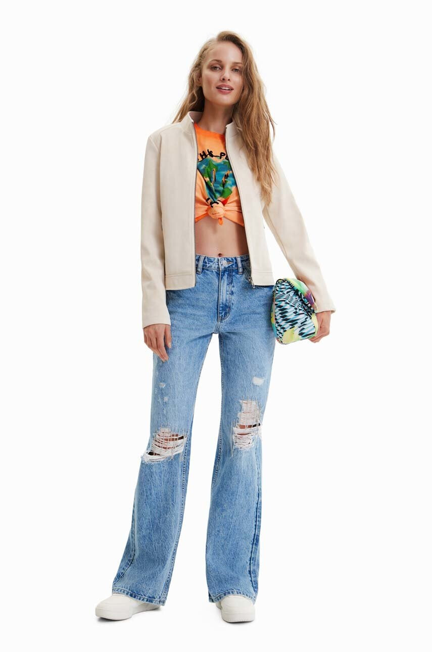 Desigual Яке в бяло с преходна изолация - Pepit.bg