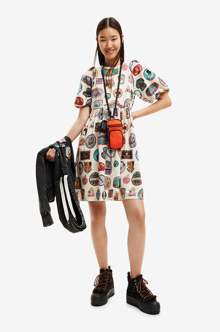 Desigual Кейс за телефон - Pepit.bg