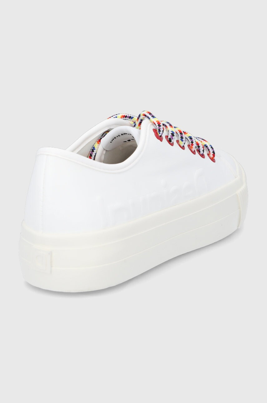 Desigual Обувки в бяло - Pepit.bg