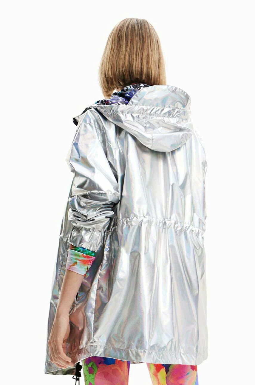 Desigual Парка дамска с преходна изолация - Pepit.bg