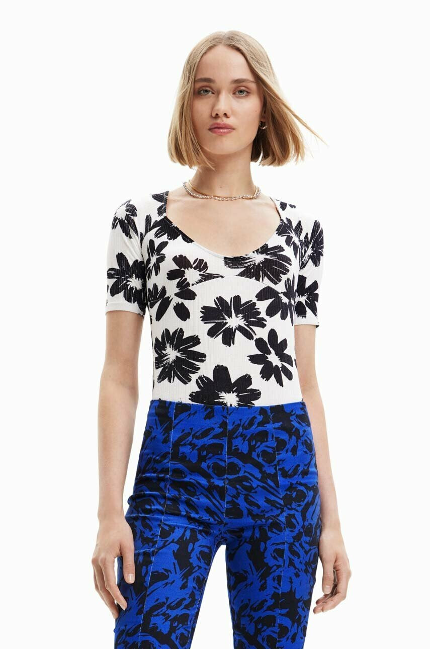 Desigual Тениска в бяло - Pepit.bg