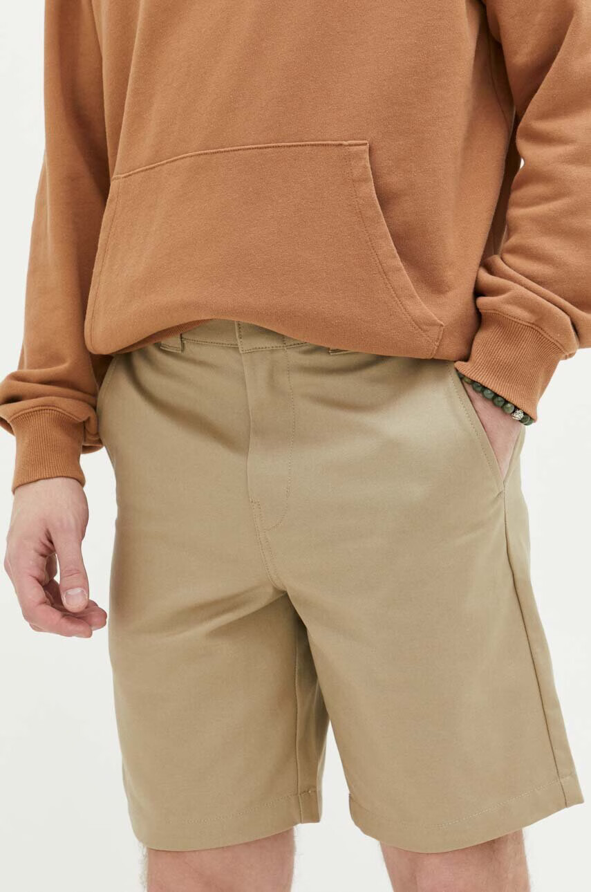 Dickies Памучен къс панталон в бежово - Pepit.bg