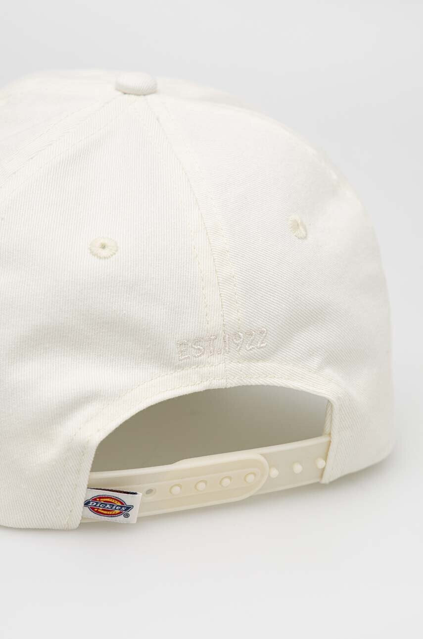 Dickies Памучна шапка с козирка в бяло с апликация - Pepit.bg