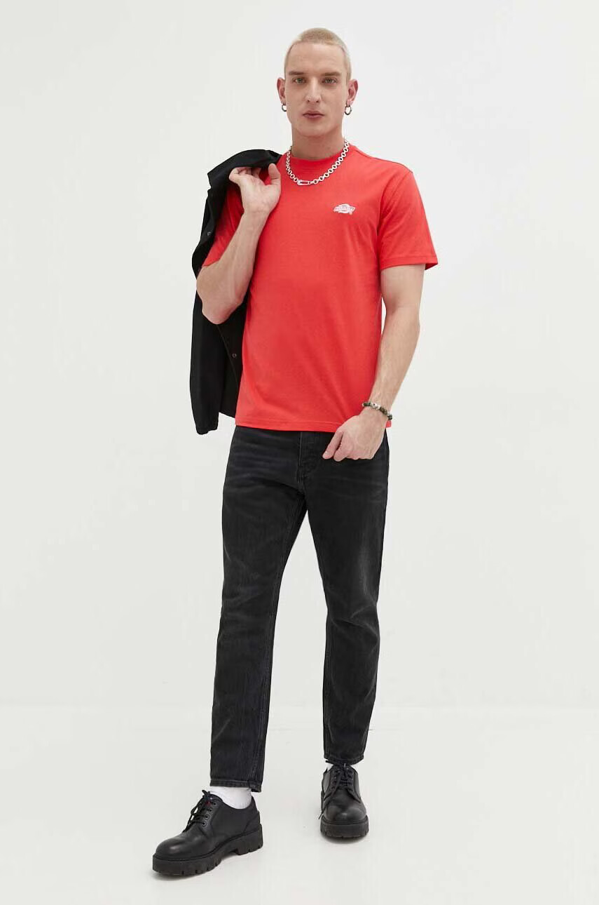 Dickies Памучна тениска в червено с апликация - Pepit.bg