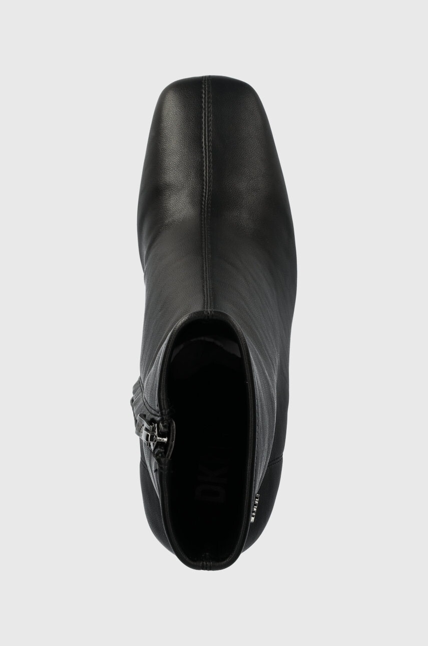 DKNY Боти Cavale в черно с висок ток K3214434 - Pepit.bg