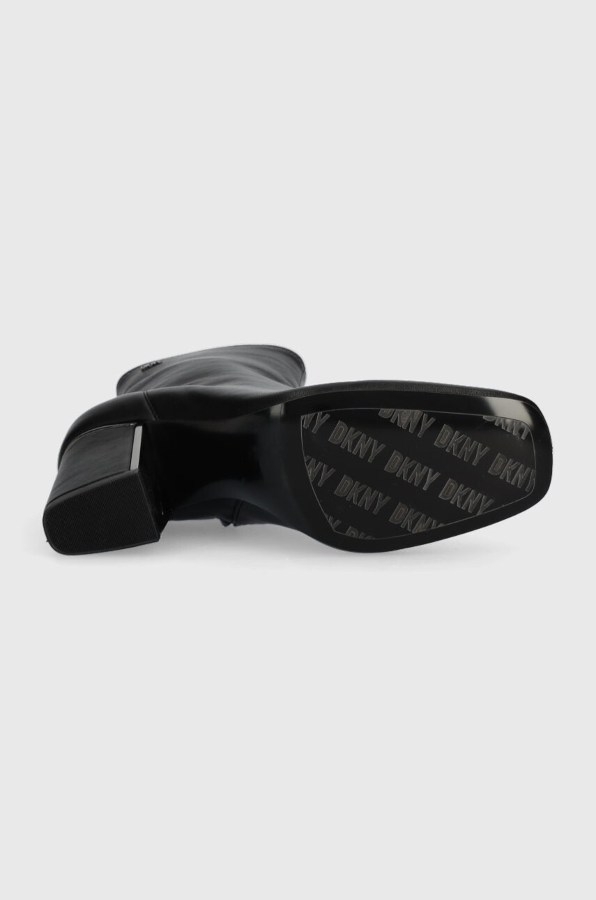 DKNY Боти Cavale в черно с висок ток K3214434 - Pepit.bg