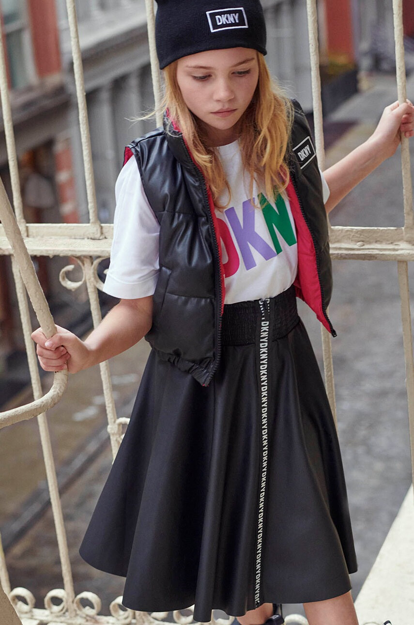 DKNY Детска памучна тениска в бяло - Pepit.bg