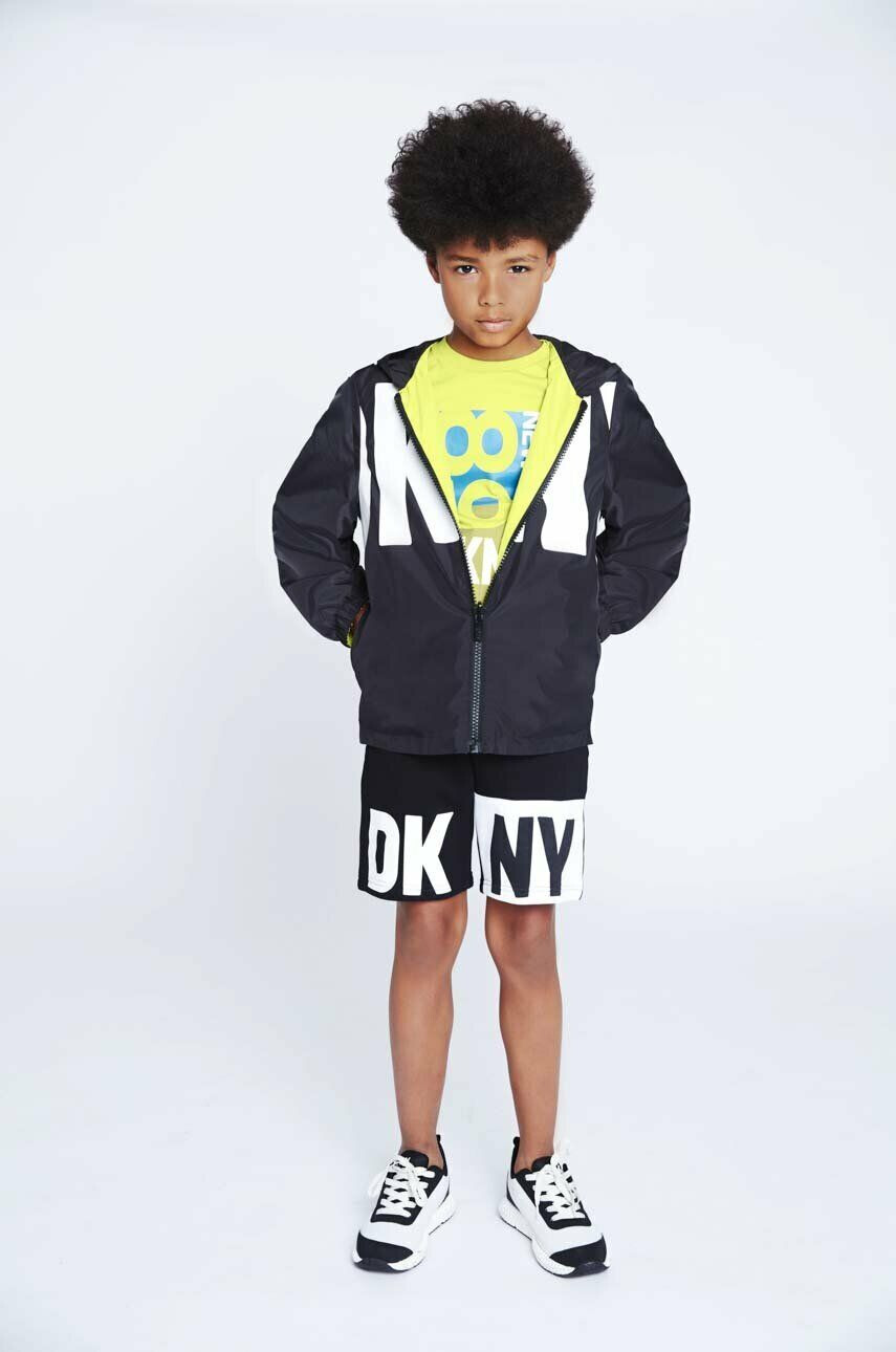 DKNY Детски къси панталони в черно - Pepit.bg