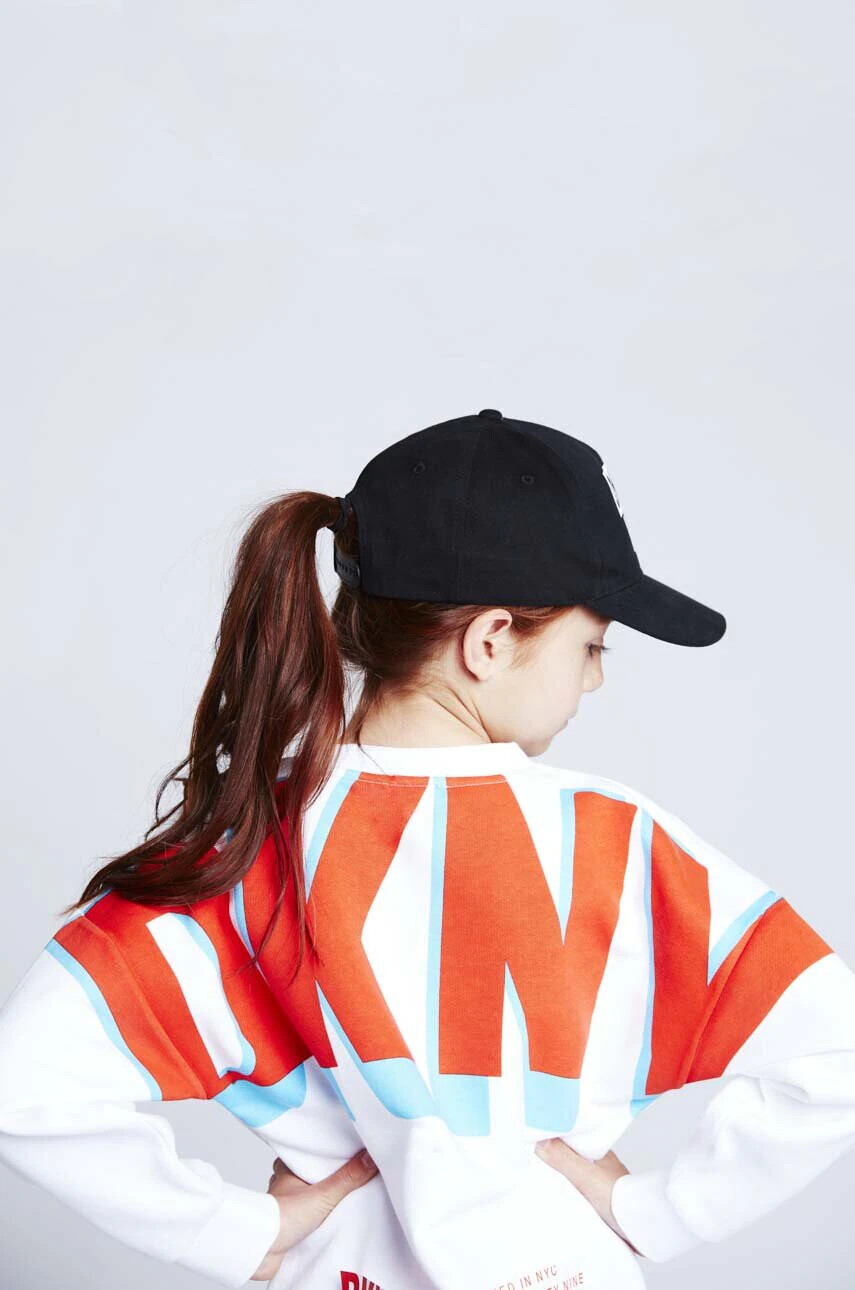 DKNY Детски суичър в бяло с принт - Pepit.bg