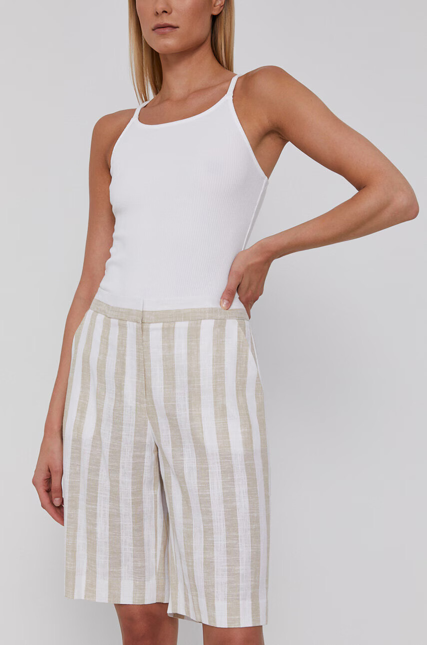 DKNY Къс панталон - Pepit.bg