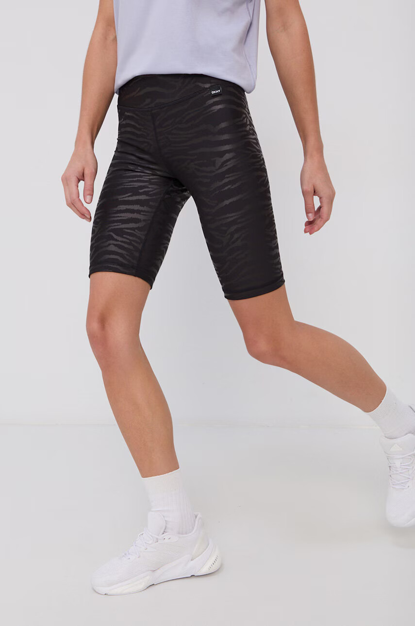 DKNY Къси панталони в черно с принт със стандартна талия - Pepit.bg