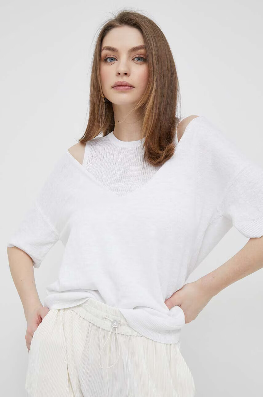 DKNY Ленен пуловер в бяло от лека материя - Pepit.bg