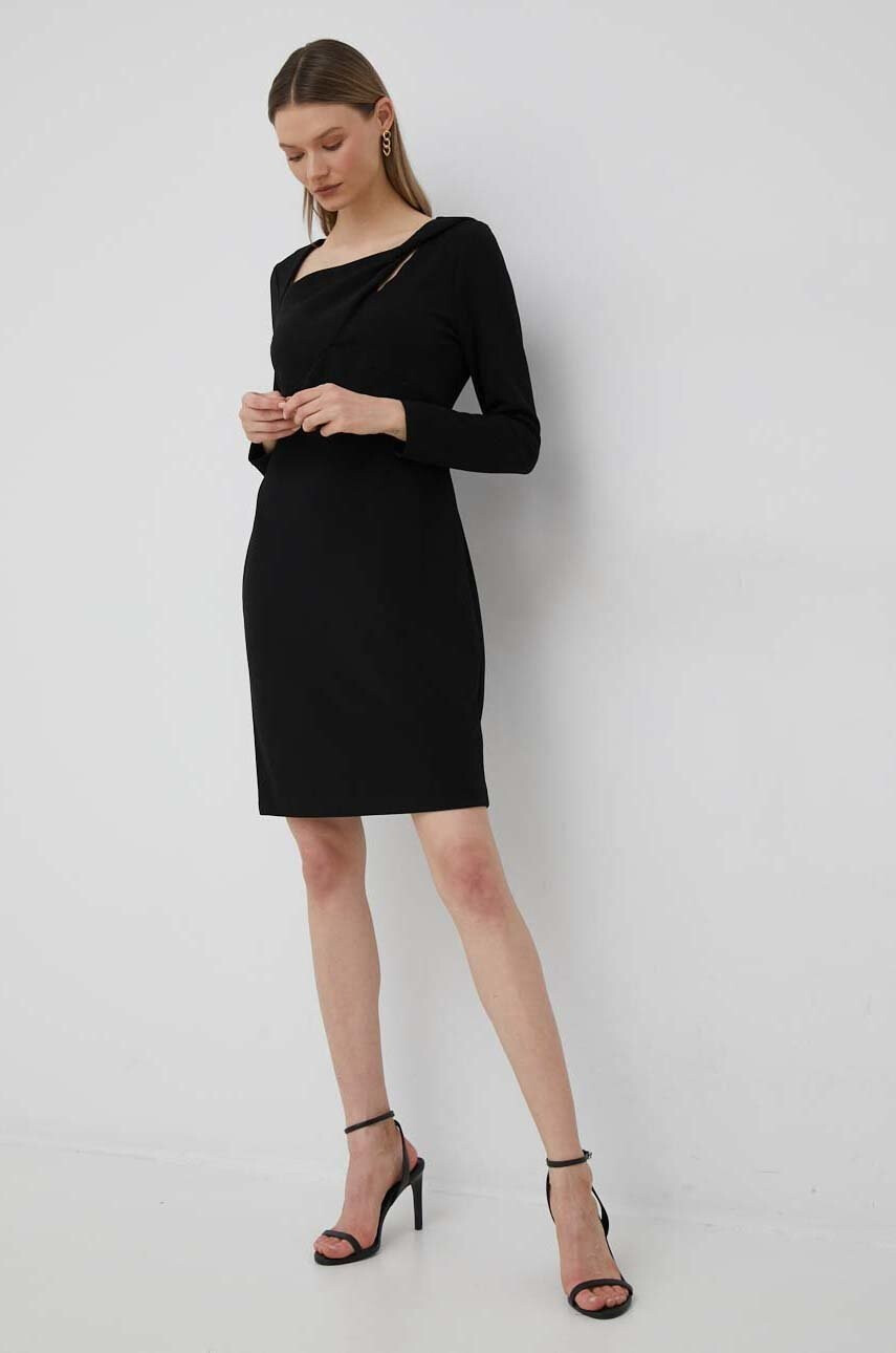DKNY Рокля в черно среднодълъг модел разкроен модел - Pepit.bg