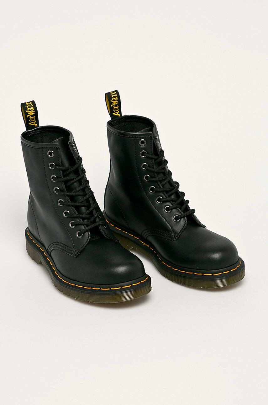 Dr. Martens Кожени кубинки 1460 Nappa в черно с равна подметка - Pepit.bg