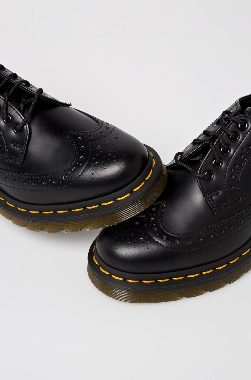 Dr. Martens Половинки обувки 3989 в черно с равна подметка 22210001 - Pepit.bg