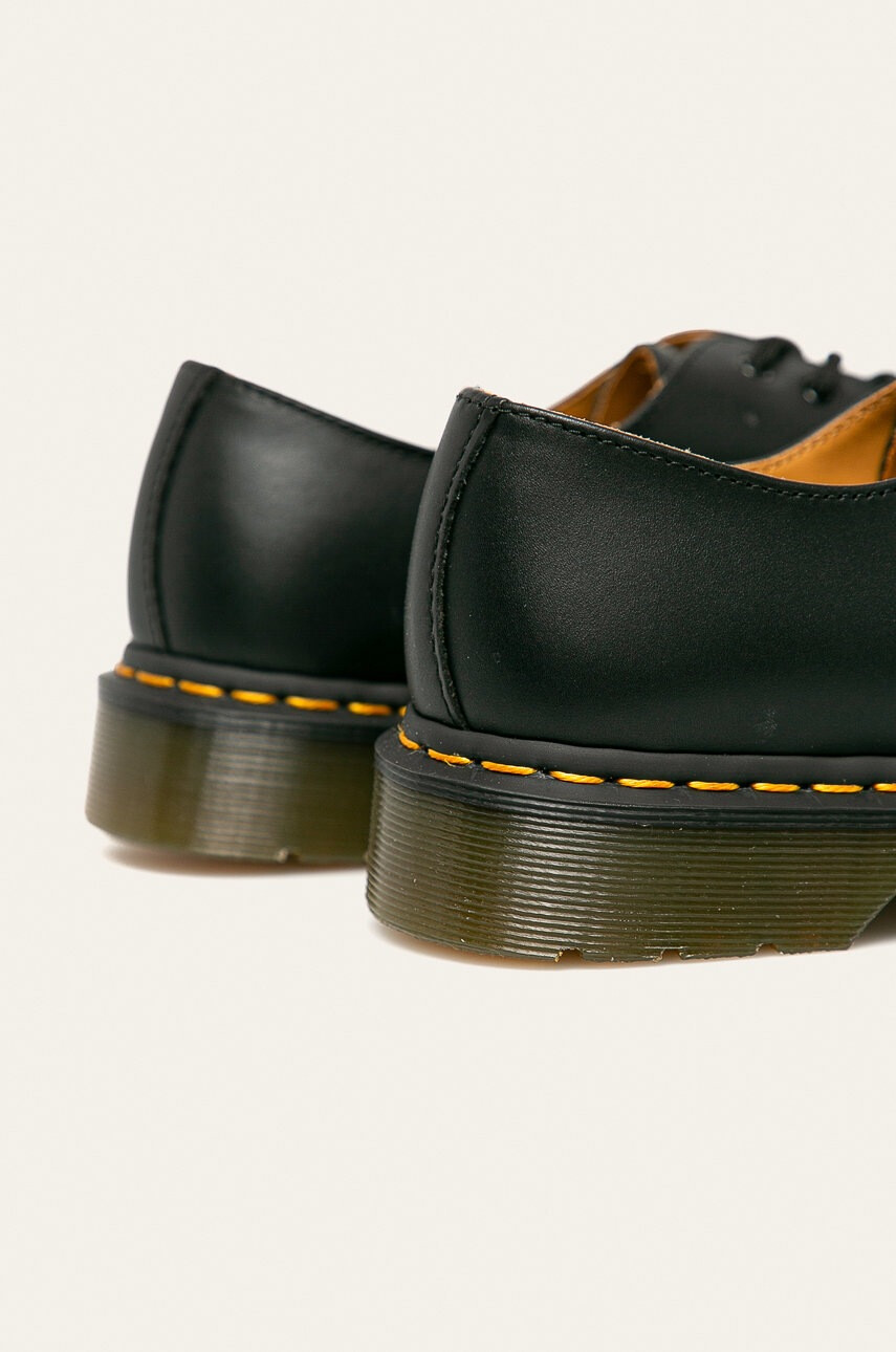 Dr. Martens Половинки обувки 1461 в черно - Pepit.bg