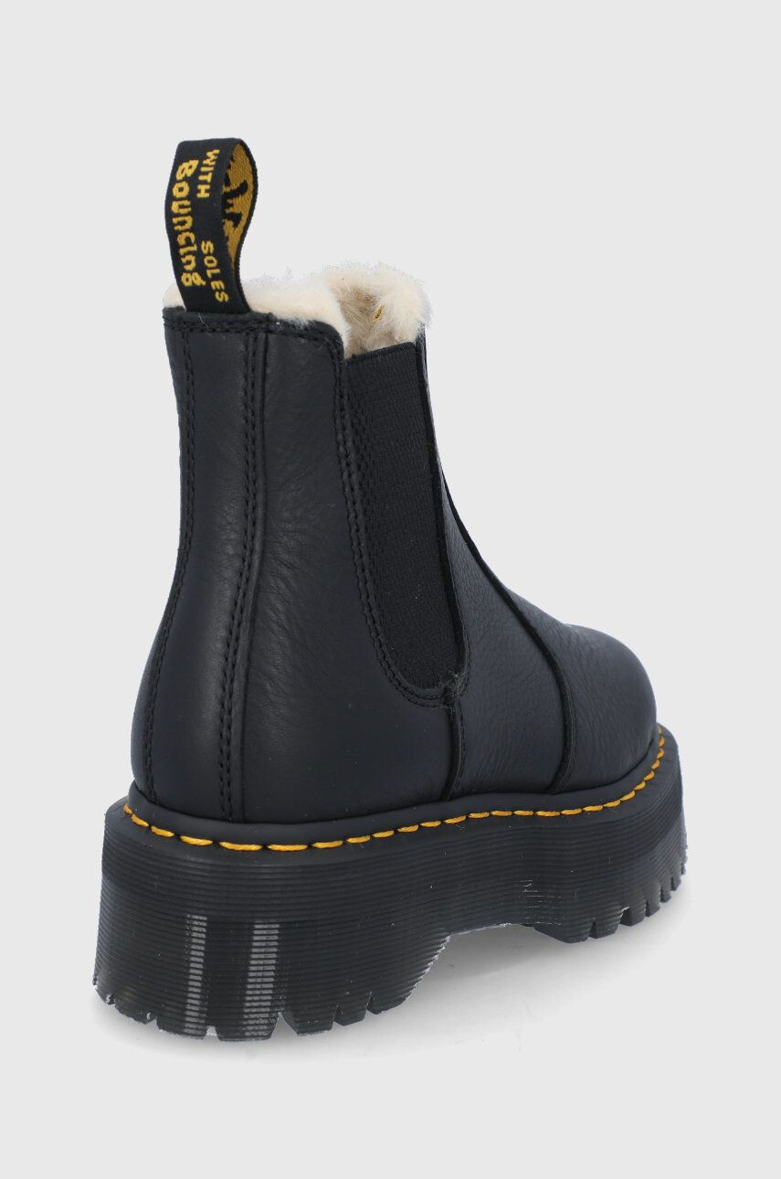 Dr. Martens Кожени боти челси 2976 Quad Fl дамски в черно с платформа с изолация - Pepit.bg