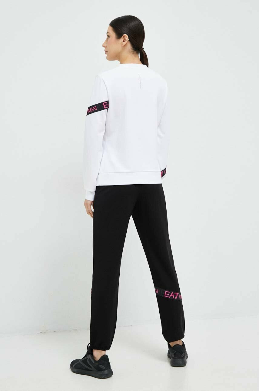 EA7 Emporio Armani Анцуг дамски в бяло - Pepit.bg