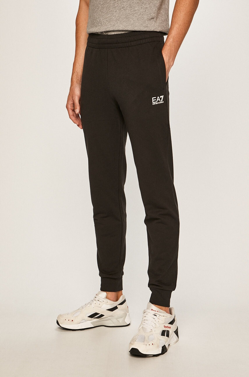 EA7 Emporio Armani Анцуг - Pepit.bg