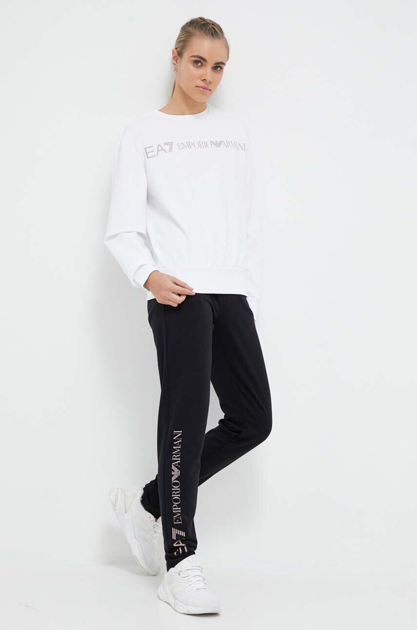 EA7 Emporio Armani Анцуг дамски в бяло - Pepit.bg