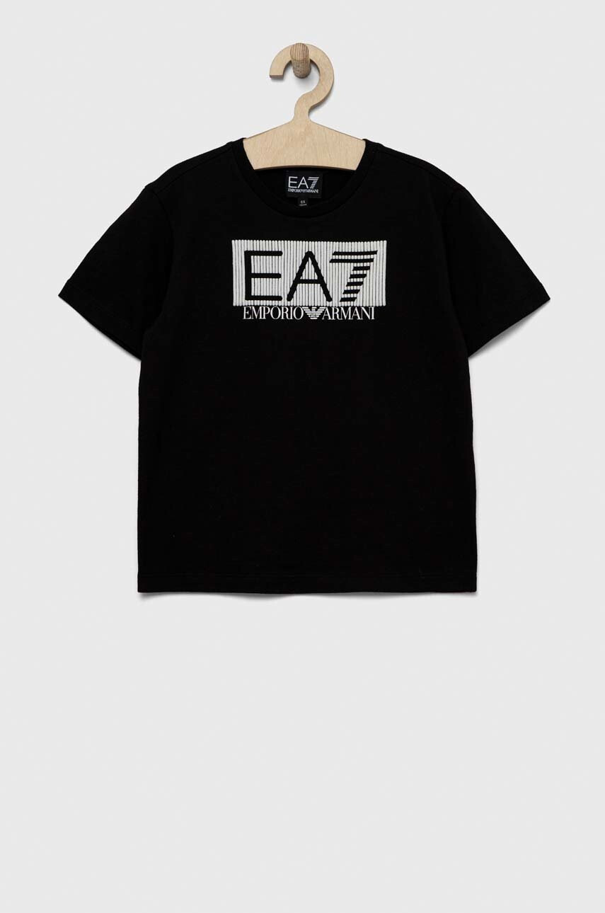 EA7 Emporio Armani Детска памучна тениска в черно с принт - Pepit.bg