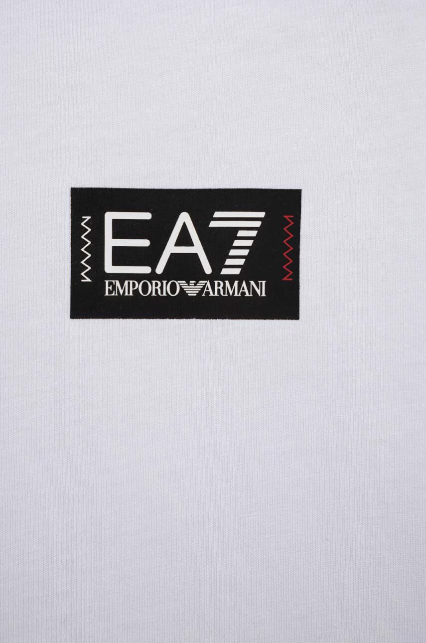 EA7 Emporio Armani Детска памучна тениска в бяло с принт - Pepit.bg