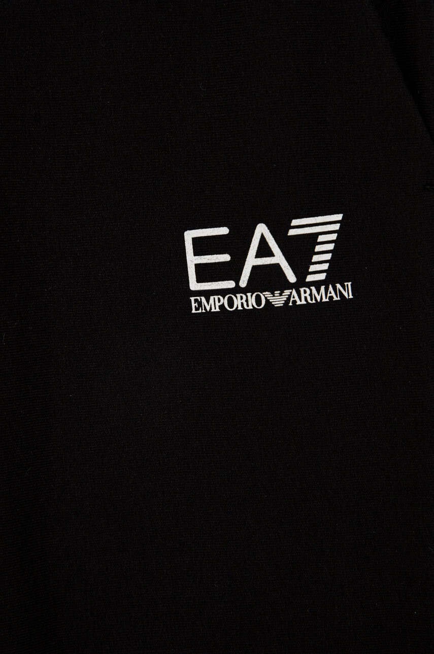 EA7 Emporio Armani Детски панталони в черно с принт - Pepit.bg