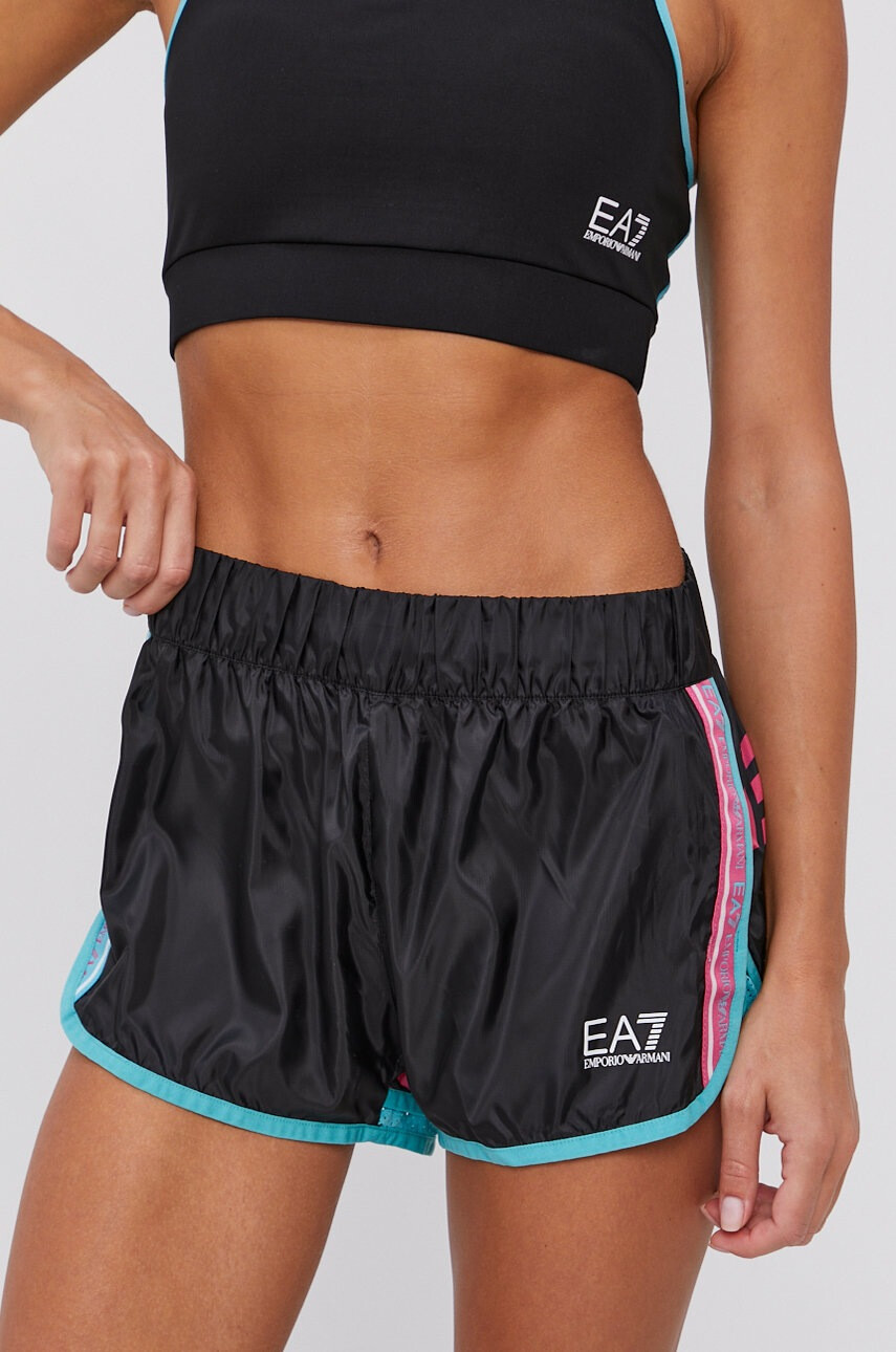 EA7 Emporio Armani Къси панталони - Pepit.bg