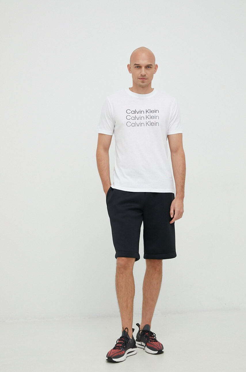 EA7 Emporio Armani Къси панталони - Pepit.bg