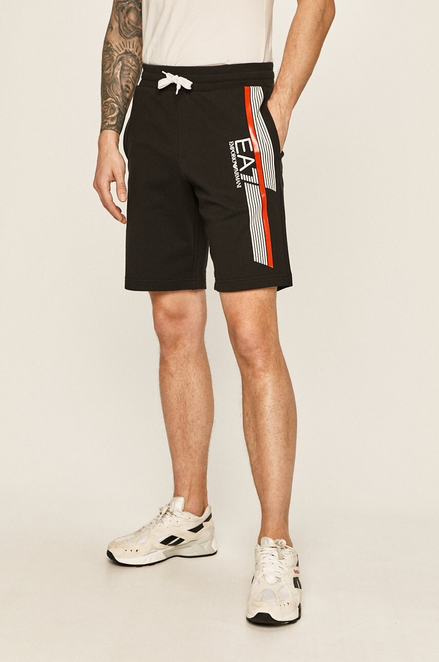 EA7 Emporio Armani Къси панталони - Pepit.bg