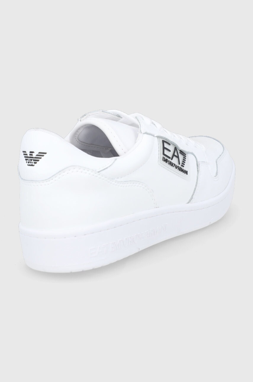 EA7 Emporio Armani Обувки в бяло с равна подметка - Pepit.bg