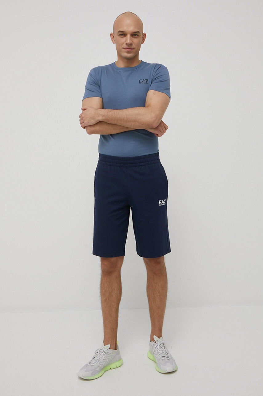 EA7 Emporio Armani Памучен къс панталон в черно - Pepit.bg