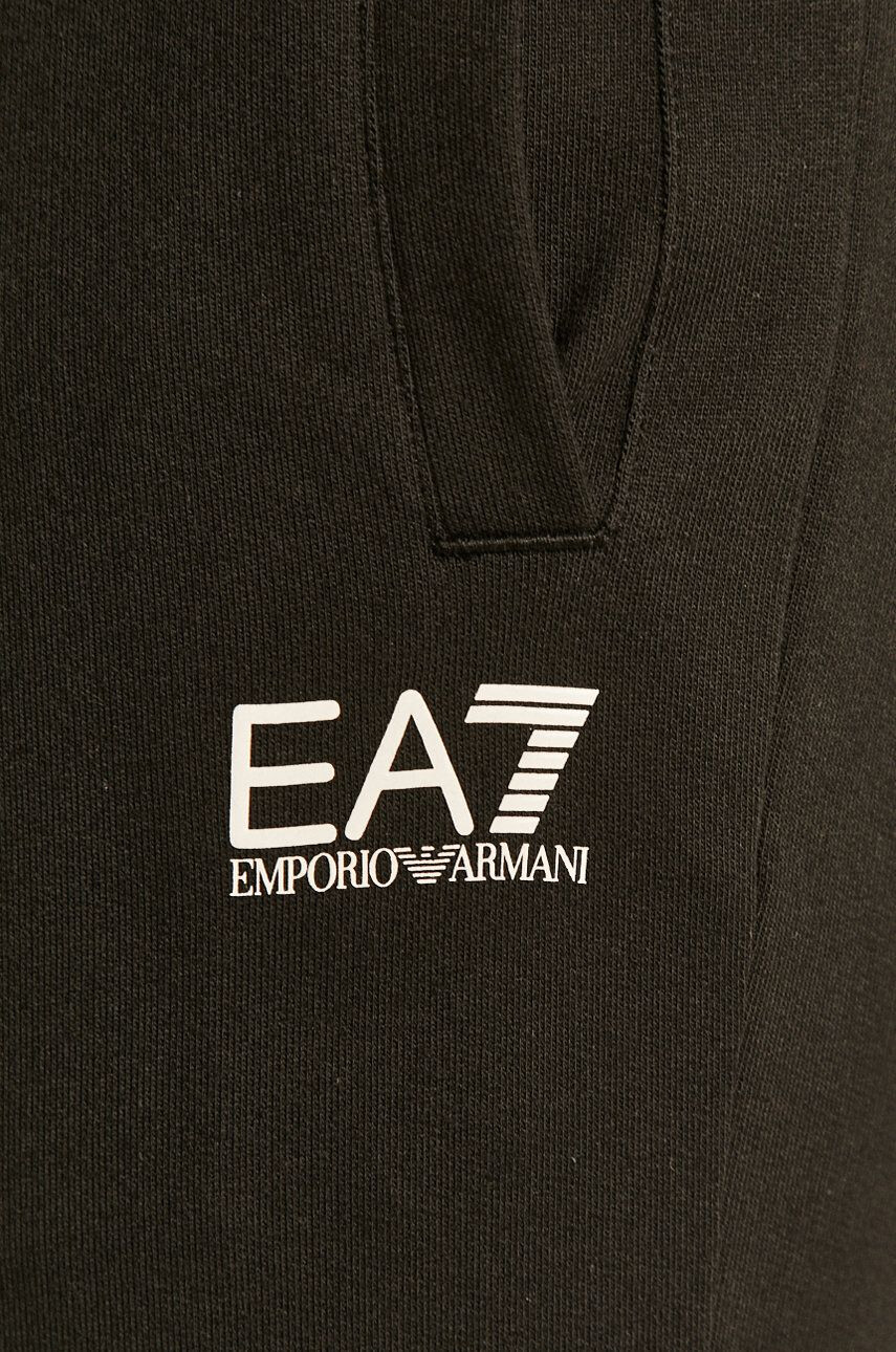 EA7 Emporio Armani Панталони - Pepit.bg