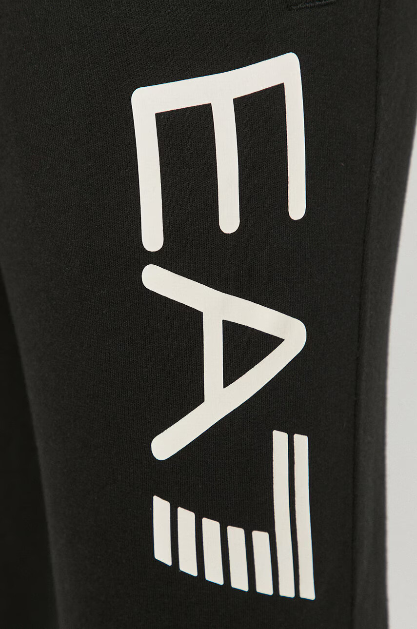 EA7 Emporio Armani Панталони - Pepit.bg