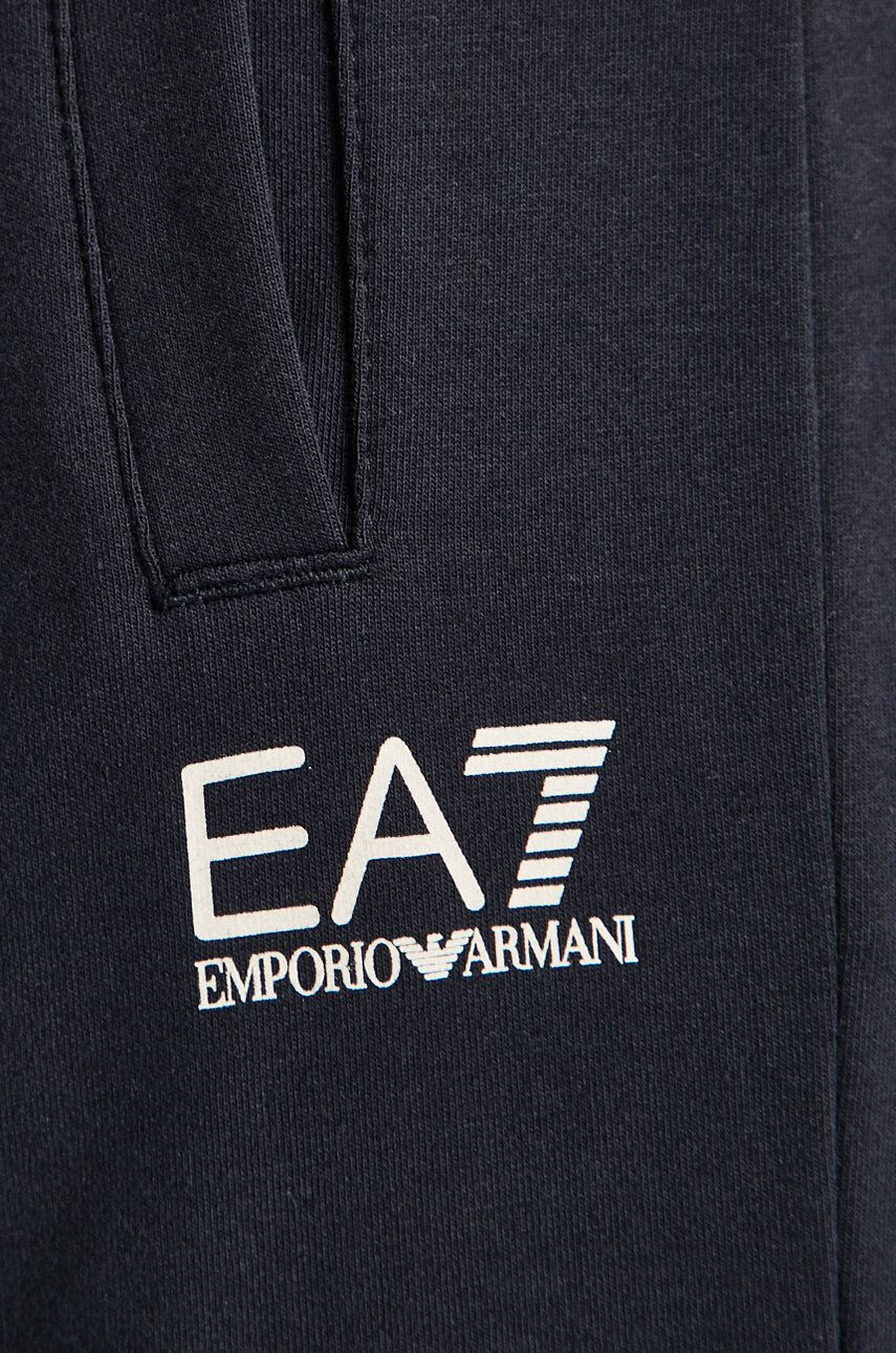 EA7 Emporio Armani Панталони - Pepit.bg