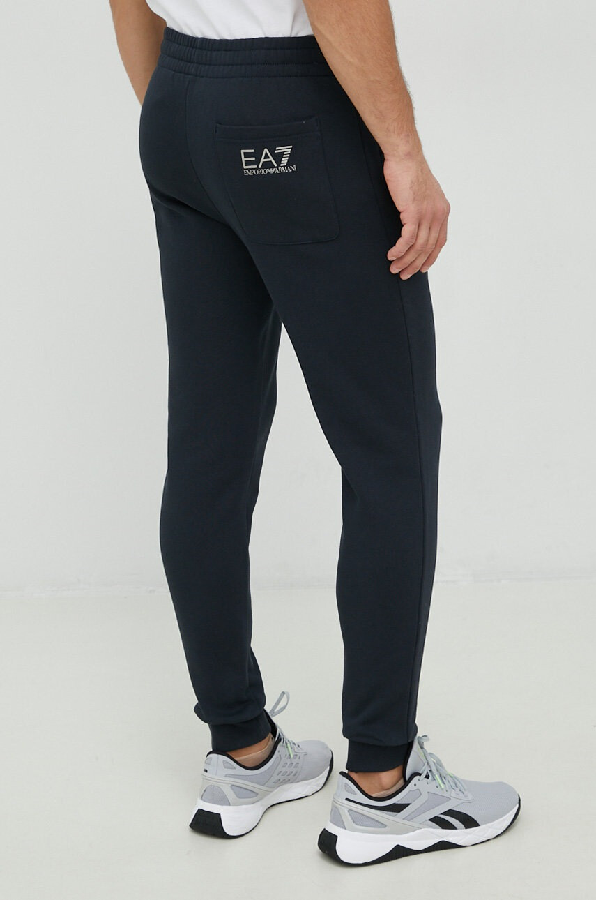 EA7 Emporio Armani Панталони - Pepit.bg