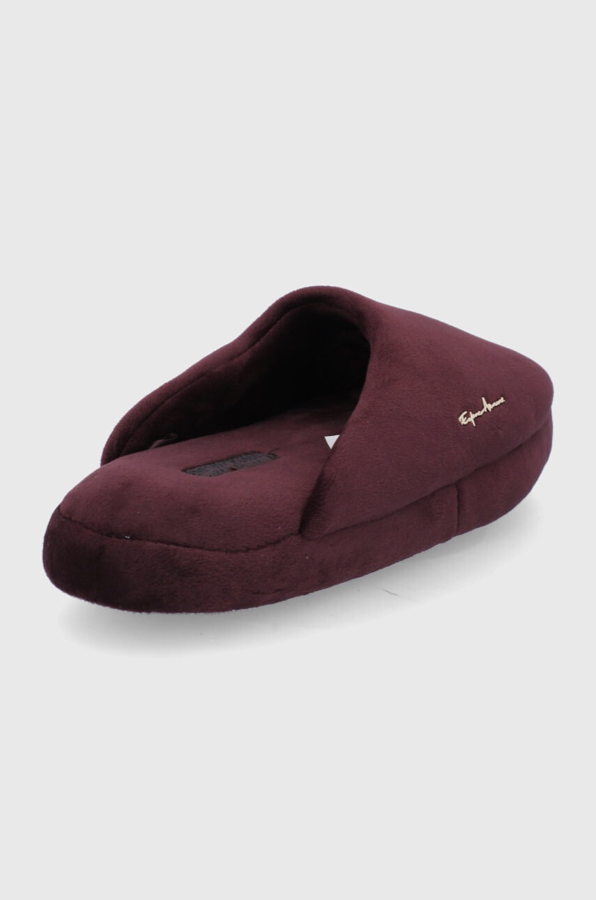 EA7 Emporio Armani Пантофи в бордо - Pepit.bg