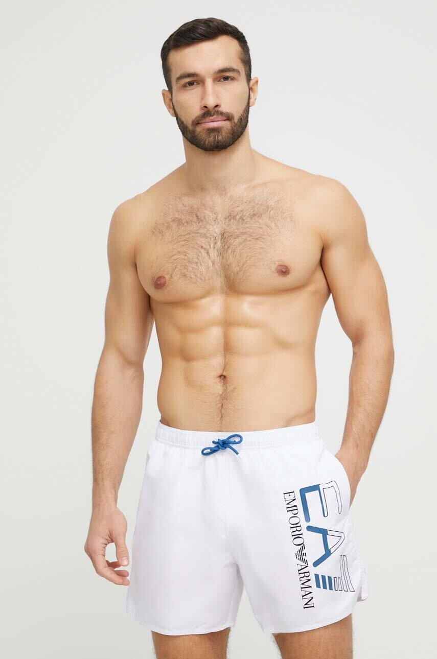 EA7 Emporio Armani Плувни шорти в бяло - Pepit.bg