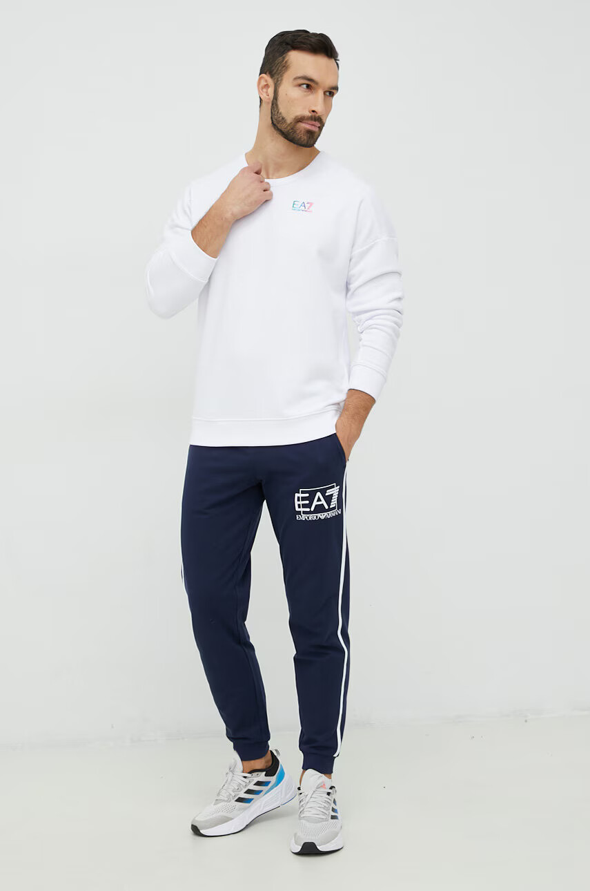 EA7 Emporio Armani Суичър в бяло с принт - Pepit.bg