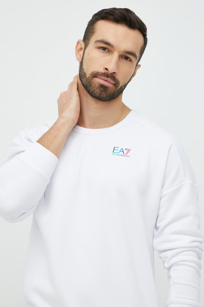 EA7 Emporio Armani Суичър в бяло с принт - Pepit.bg