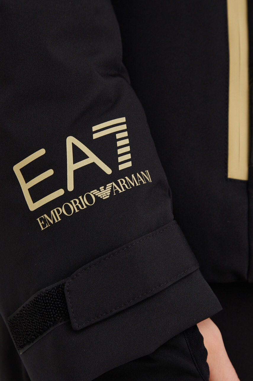 EA7 Emporio Armani Яке в черно - Pepit.bg