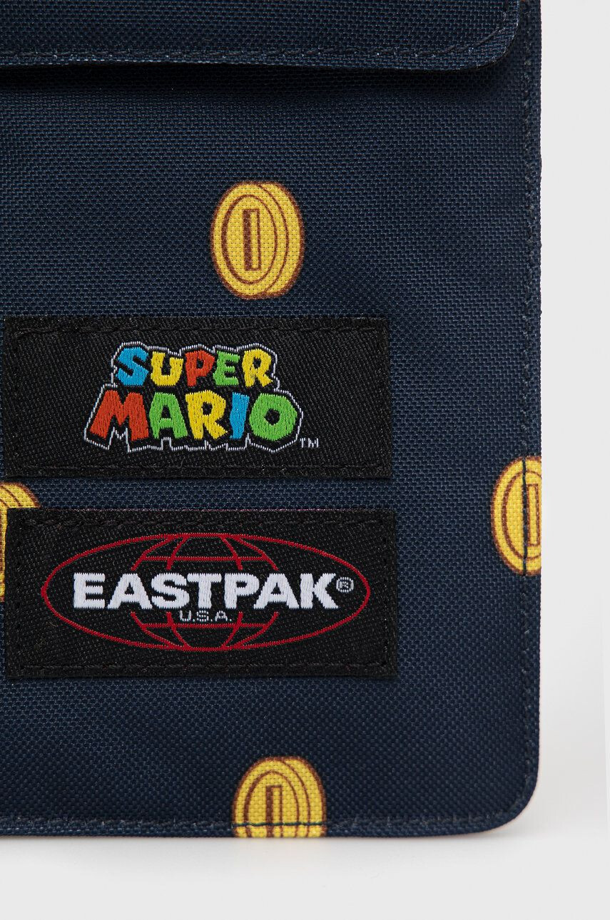 Eastpak Калъф за телефон x Super Mario в тъмносиньо - Pepit.bg