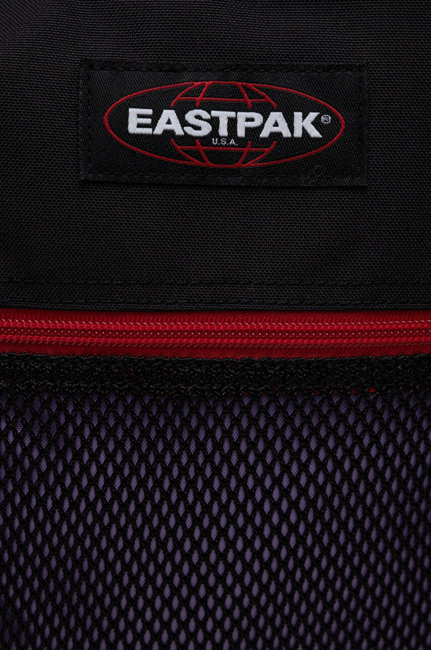 Eastpak Раница в черно голям размер с апликация - Pepit.bg