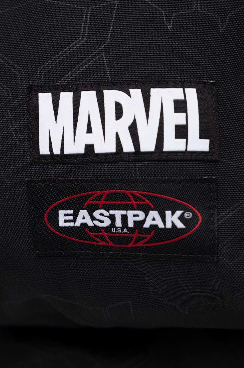Eastpak Раница X Marvel в черно голям размер с принт - Pepit.bg