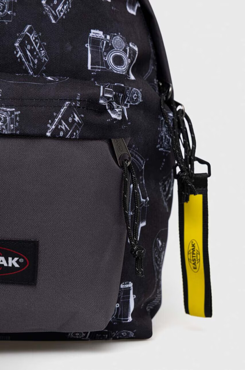 Eastpak Раница в черно голям размер с десен - Pepit.bg