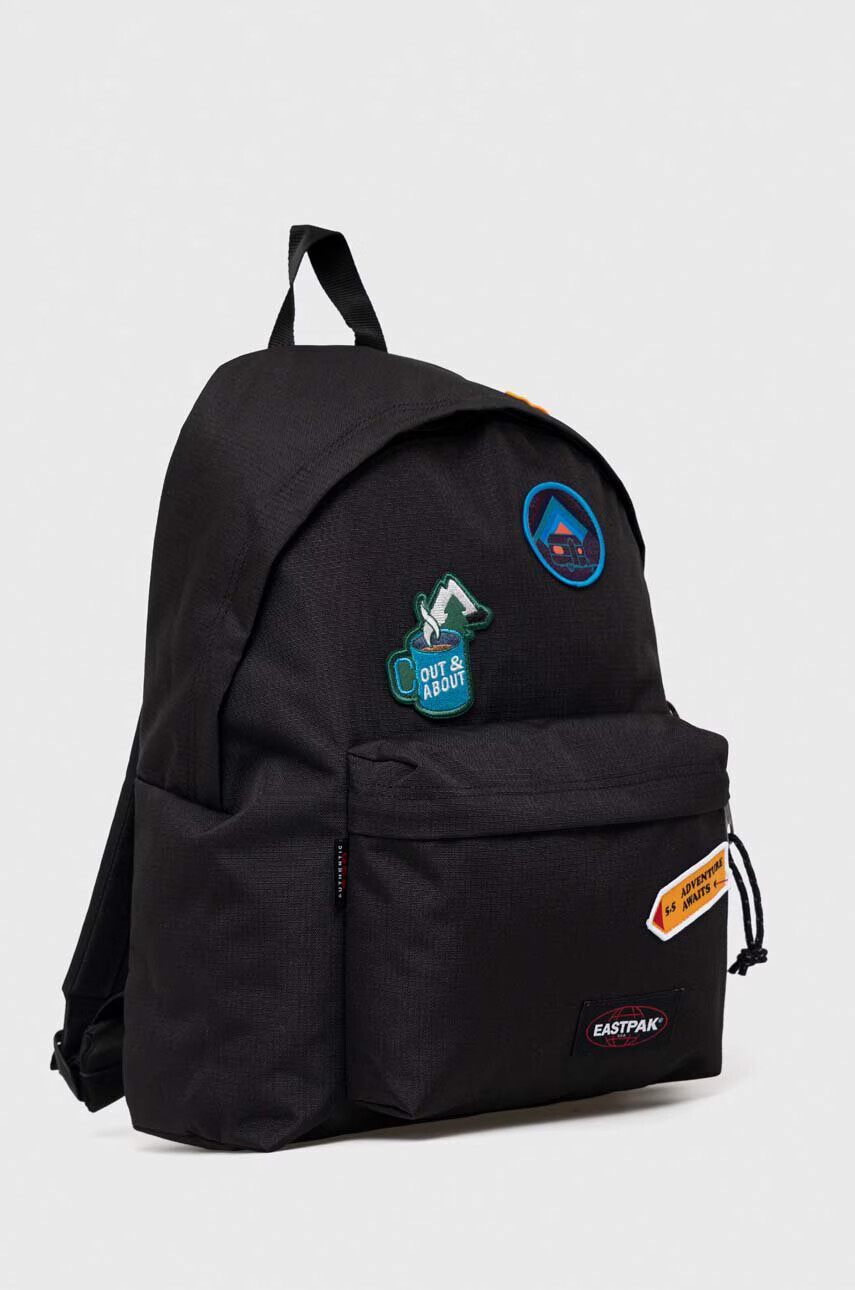 Eastpak Раница в черно голям размер с апликация - Pepit.bg