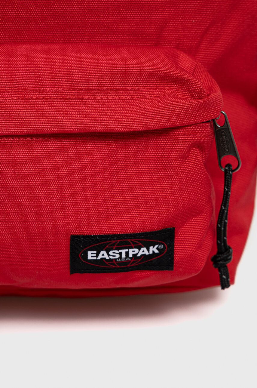 Eastpak Раница в червено малък размер с изчистен дизайн - Pepit.bg